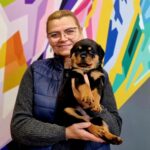 rottweiler in orasul Galati tinut in brate de clienta noastra